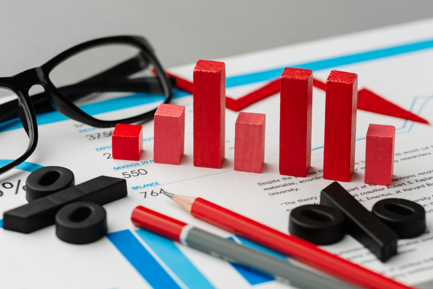 The impact of interest rates on financial management decisions